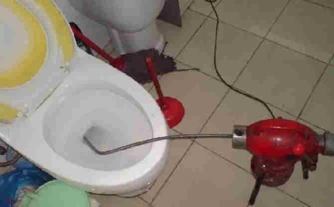 绵竹马桶通下水